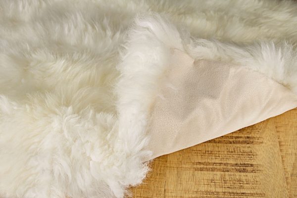 18" x 18" Natural Sheepskin Pillow - Image 4