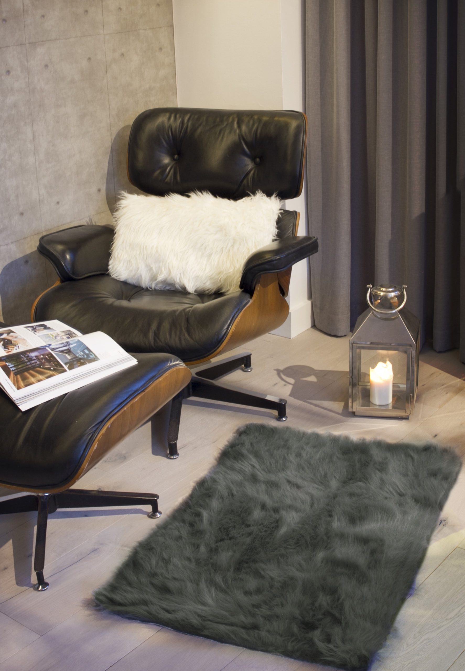 2' X 3' Grey Faux Fur Animal Print Area Rug - Image 3