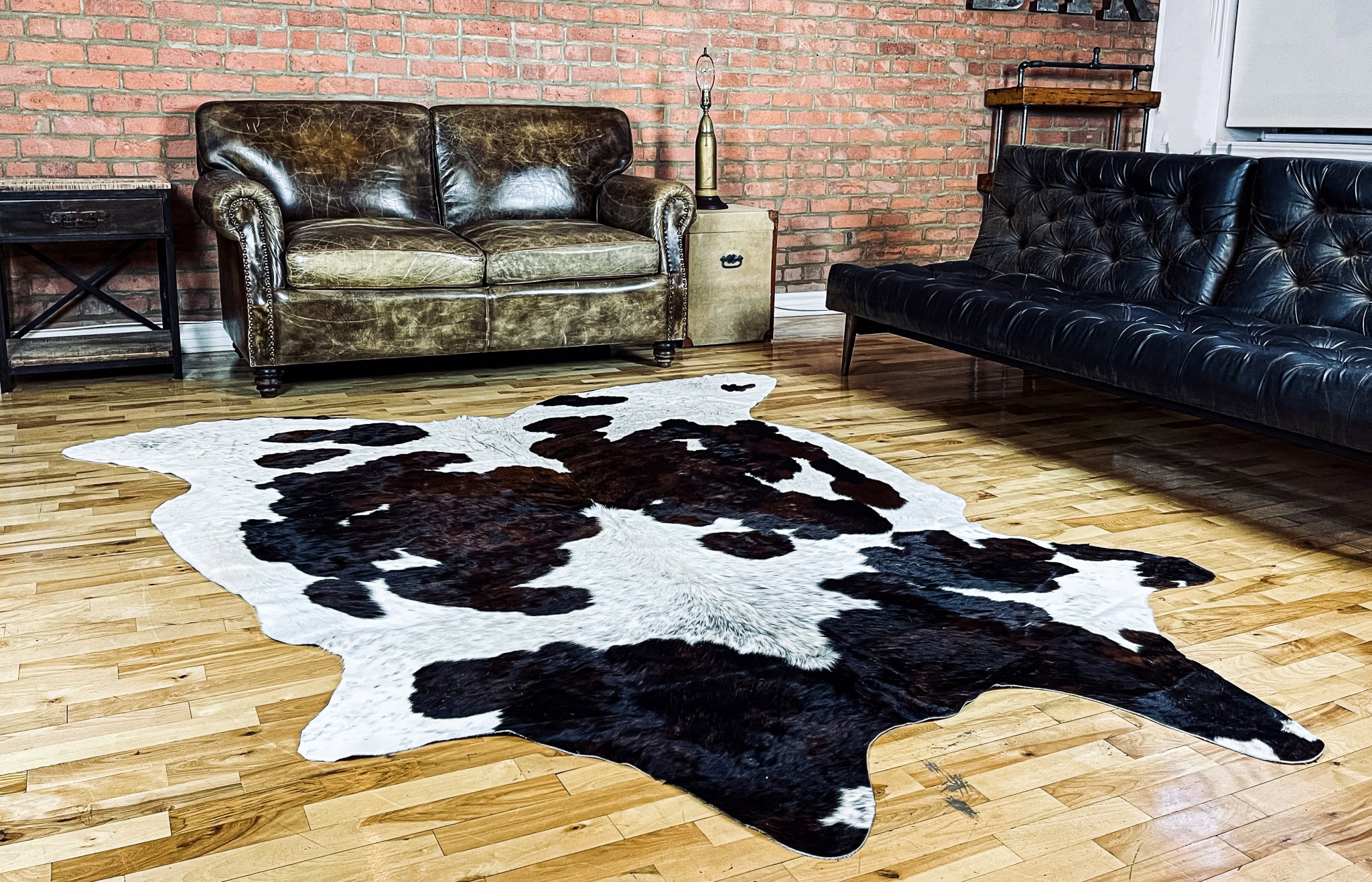 72" x 84" Tricolor Cowhide - Rug - Image 2