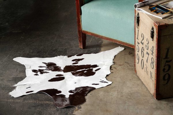 24" x 36" Chocolate And White Calfskin - Area Rug - Image 3