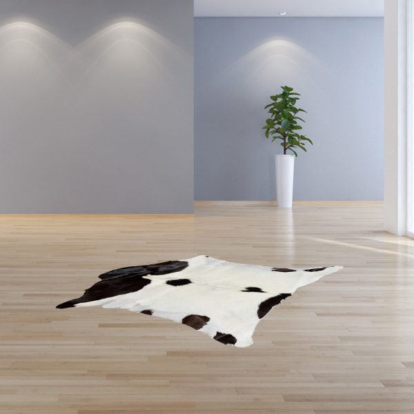 2' x 3' Natural Black and White Calfskin Area Rug - Image 4