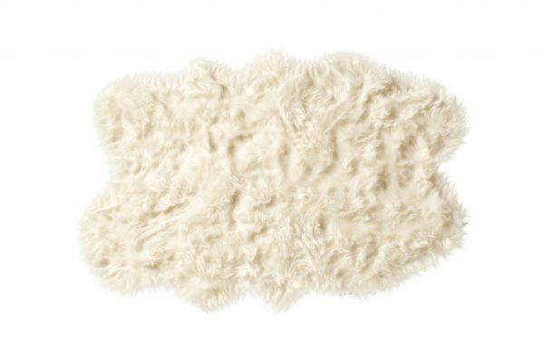 48" x 72" x 1.5" Off White Faux Sheepskin Area Rug - Image 3