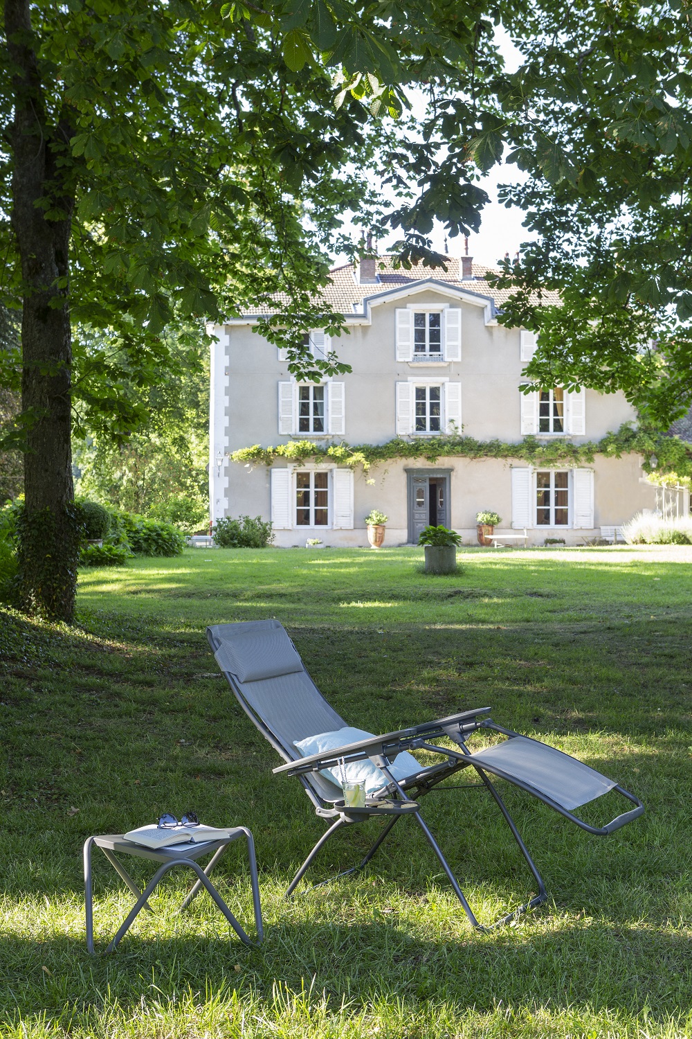 Zero Gravity Recliner - Basalt Steel Frame - Seigle Fabric - Image 3