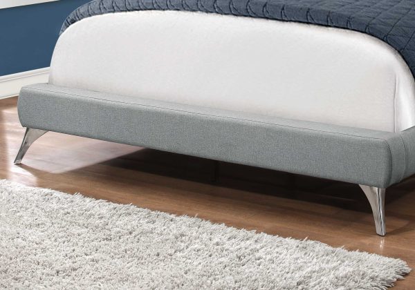 70.25" x 87.25" x 47.25" Grey Foam Solid Wood Linen Queen Size Bed - Image 2
