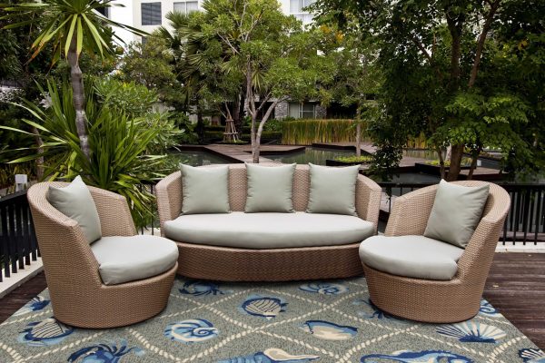8'x10' Grey Hand Hooked UV Treated Coastal Sea Life Indoor Outdoor Area Rug - Image 2