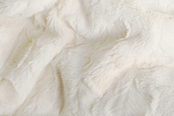 50" x 60" Reno Off White Fur   Throw - Image 3