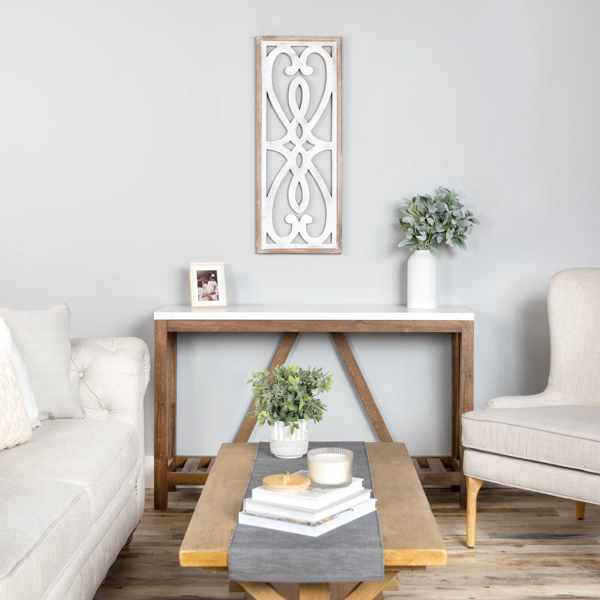 Distressed Heart and Fleur de Lis Wood Panel Wall Decor - Image 2