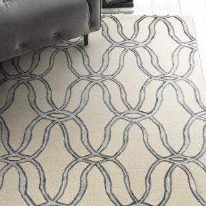 5'x7' Silver Ivory Hand Tufted Vermicular Indoor Area Rug