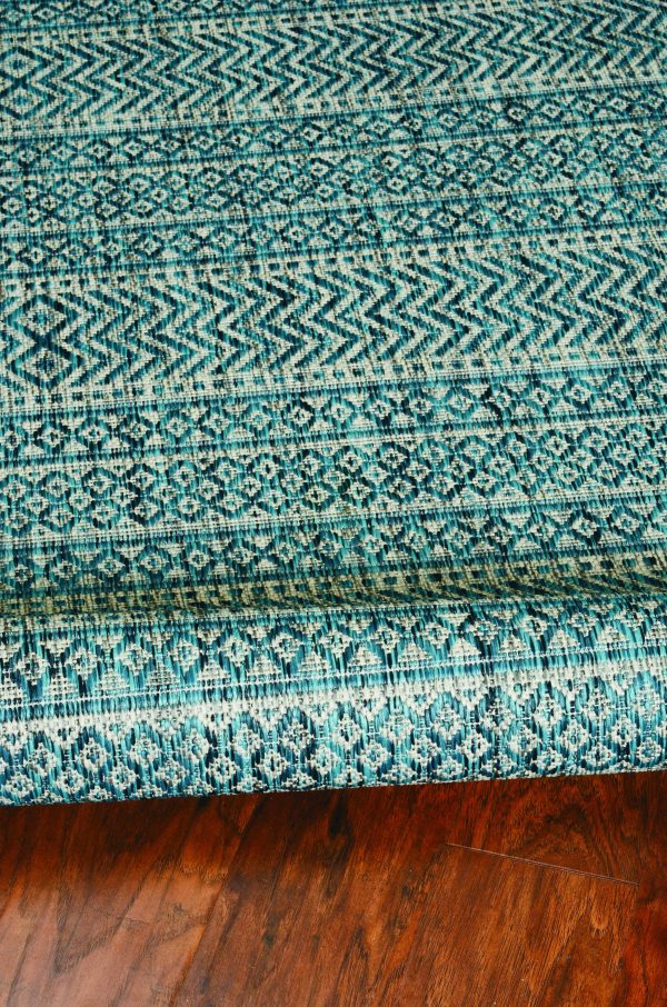 8' Round Teal Geometric Pattern Indoor Outdoor Area Rug - Image 4