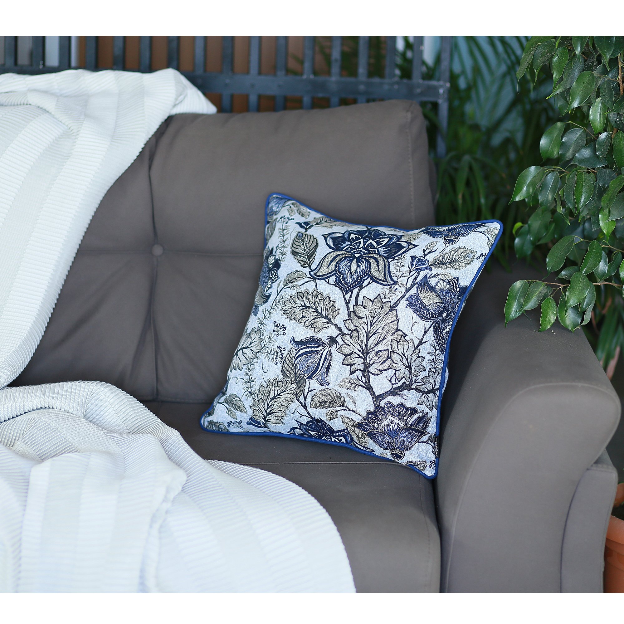 Set of 2 Square Blue and Beige Floral Throw Pillow Covers - Image 2