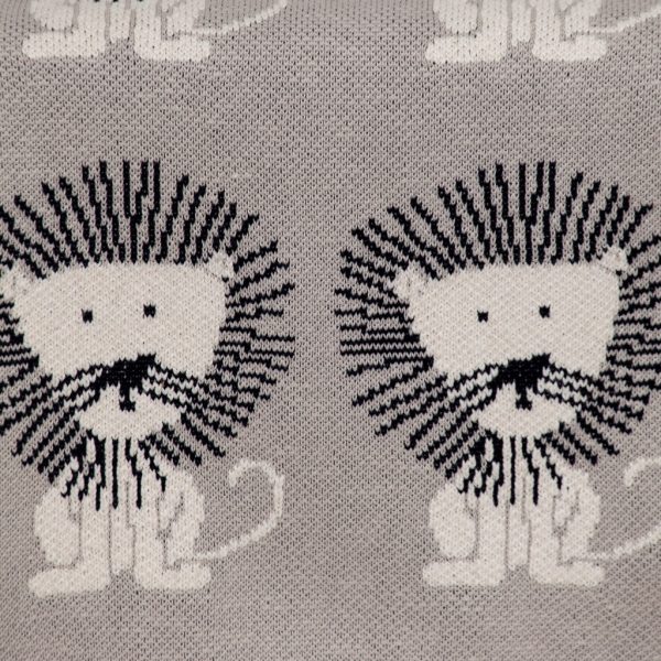 Grey Lots of Lions Woven Knitted Baby Blanket - Image 5