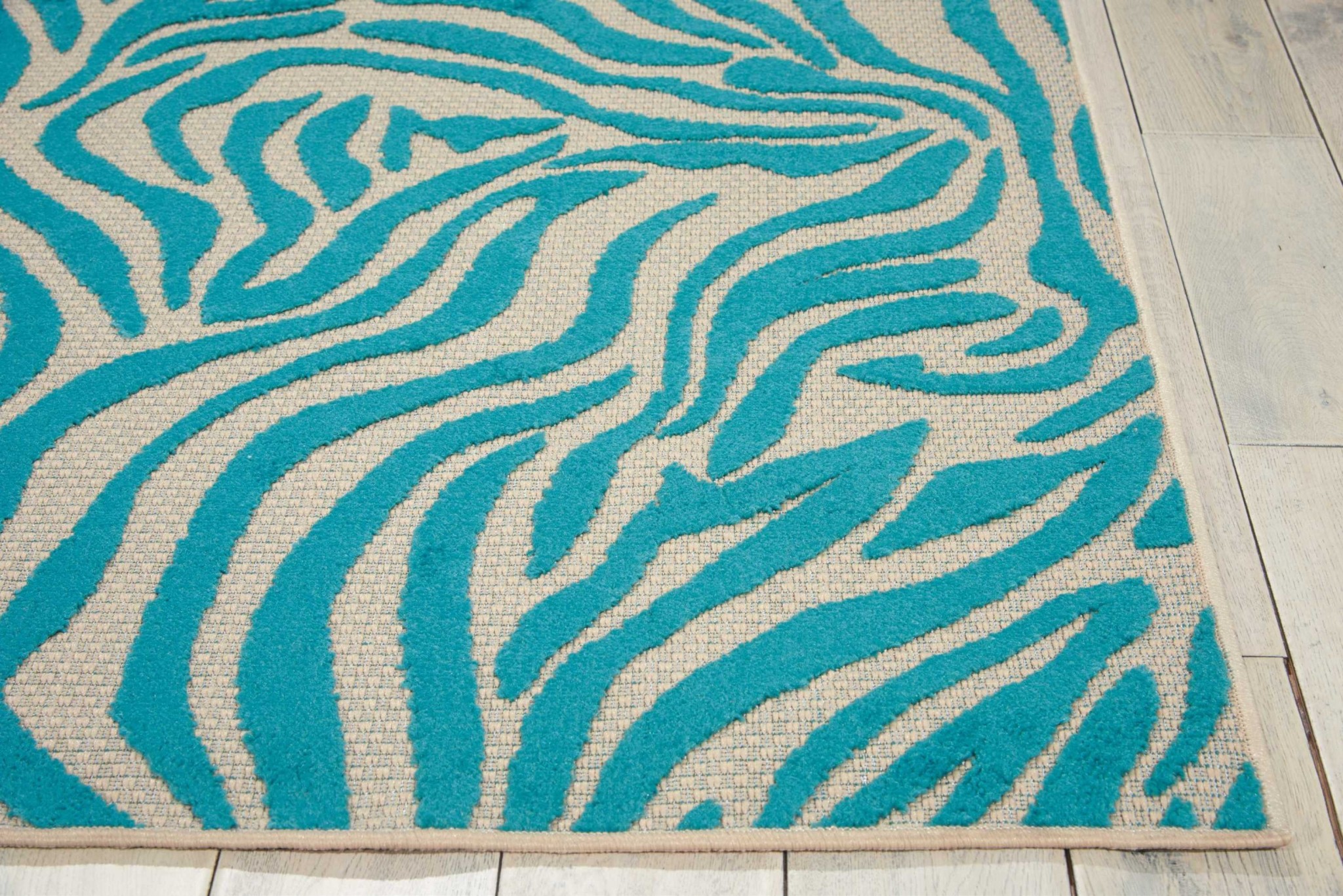 4' x 6' Aqua Abstract Indoor Outdoor Area Rug - Image 4
