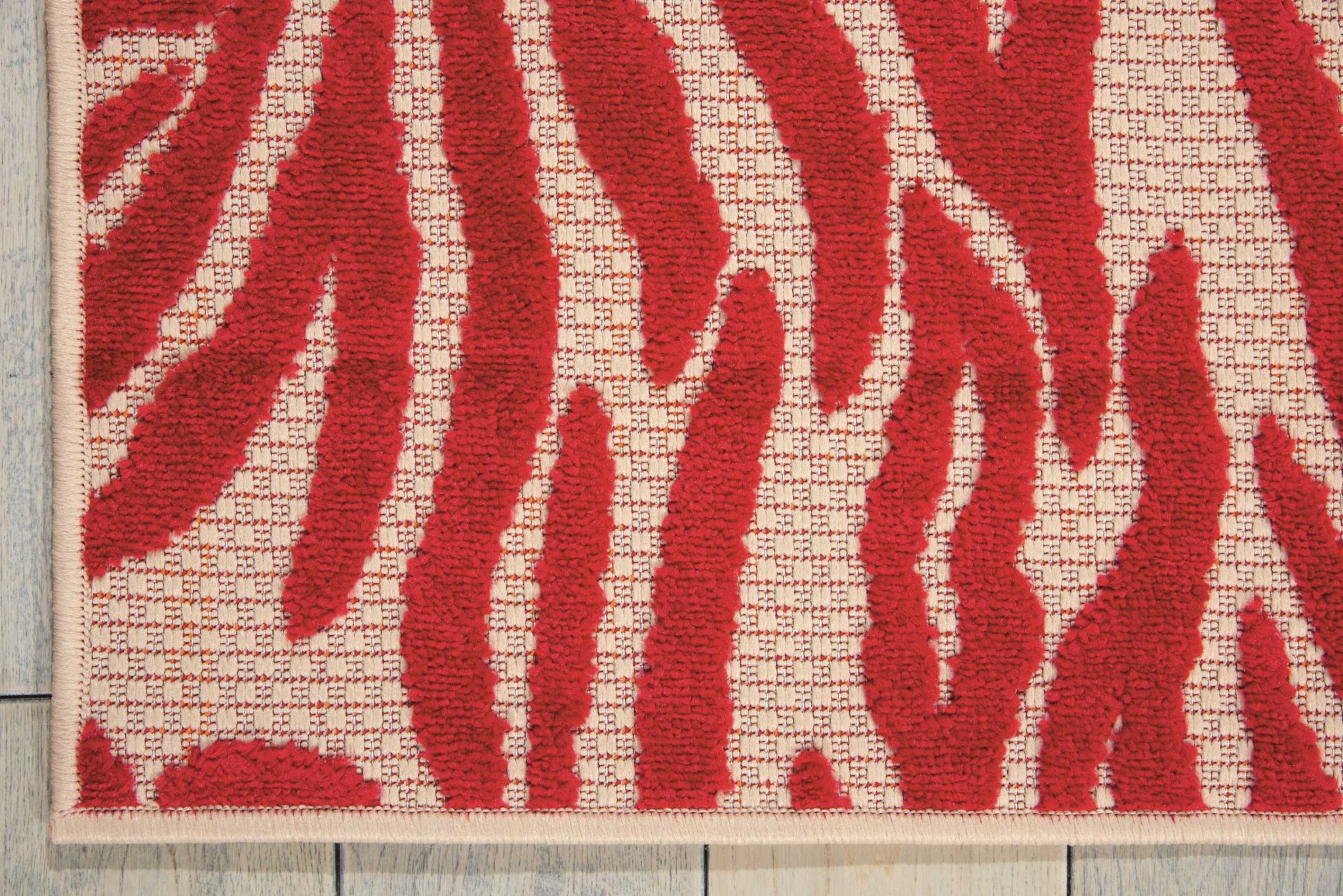 4?x 6?Red Zebra Pattern Indoor Outdoor Area Rug - Image 2