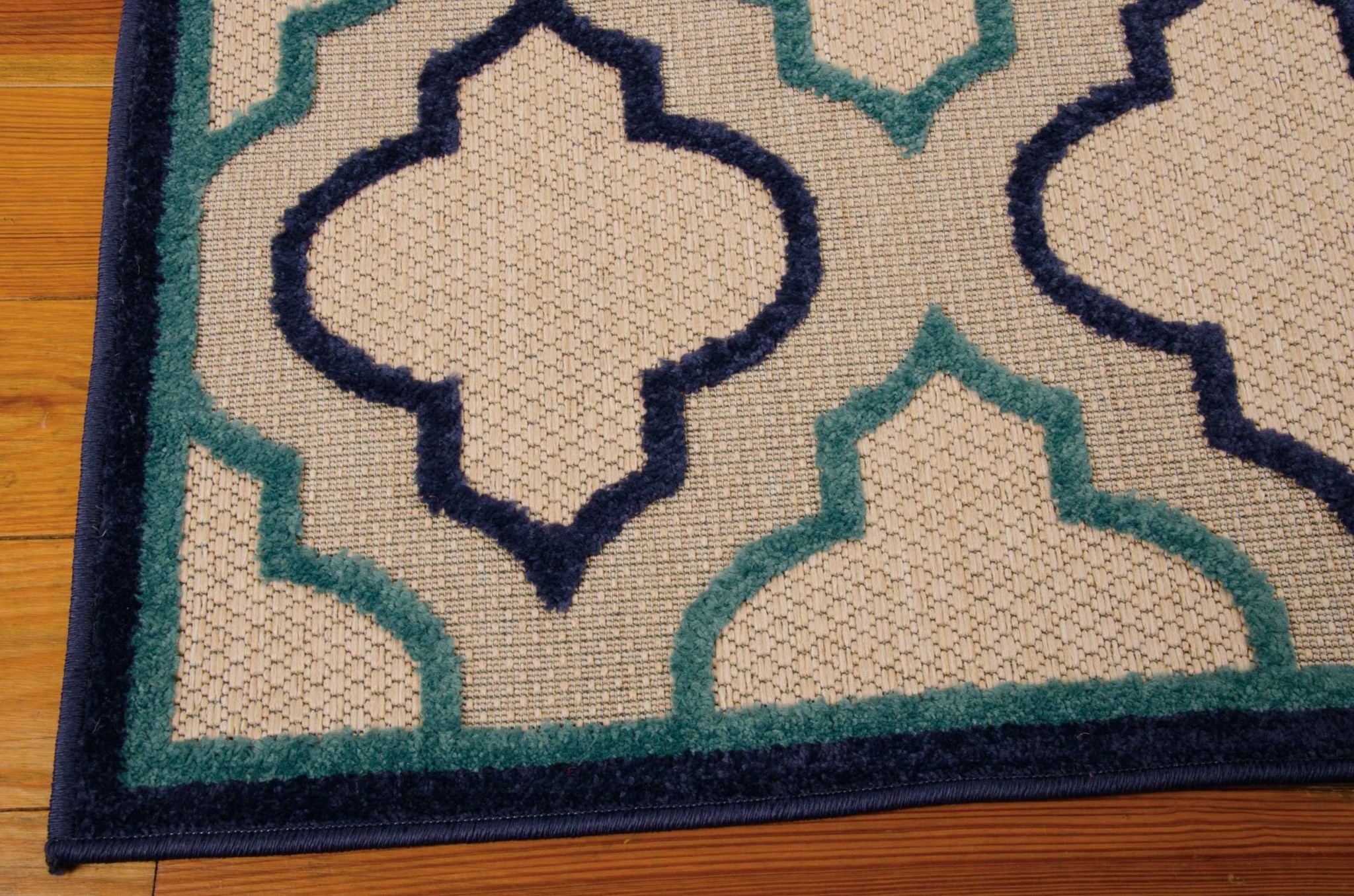 5?x 8?Navy Blue Trellis Indoor Outdoor Area Rug - Image 2