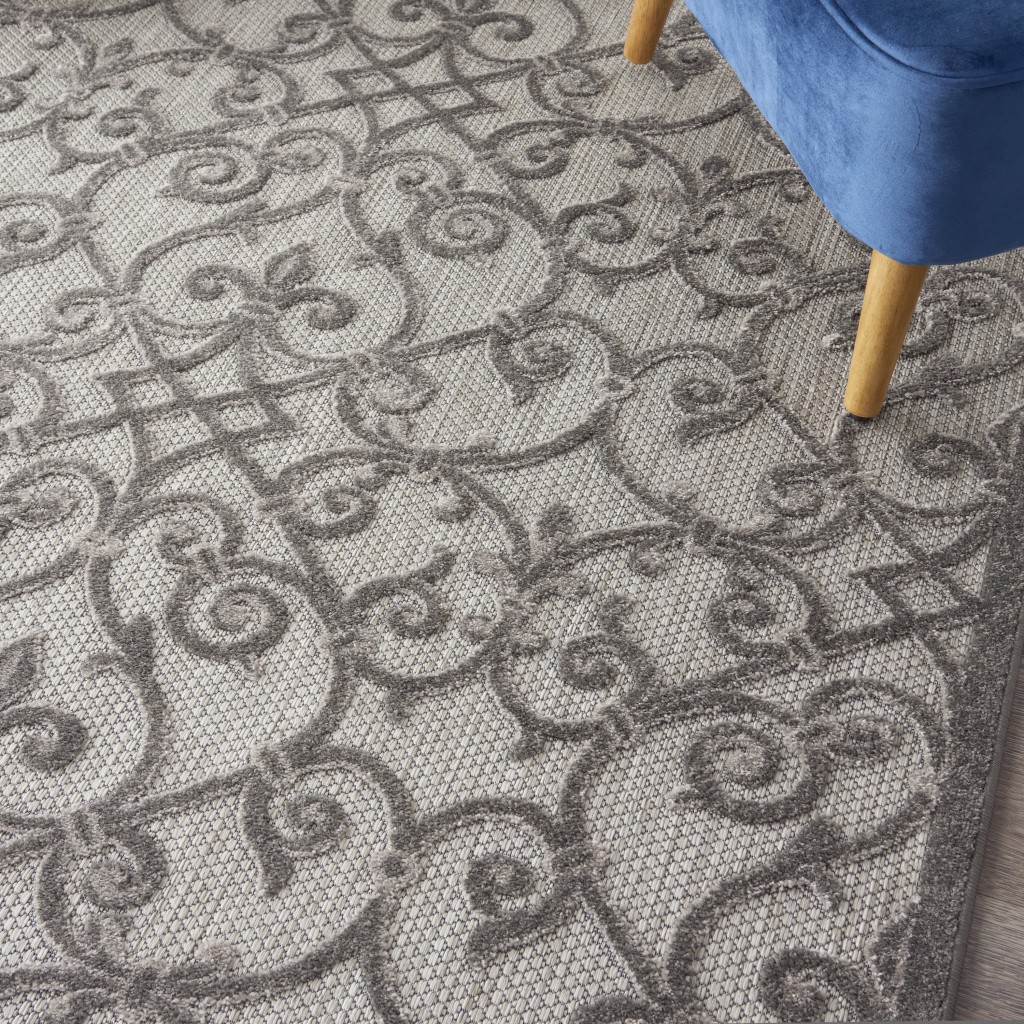 5?x 8?Gray and Charcoal Indoor Outdoor Area Rug - Image 5