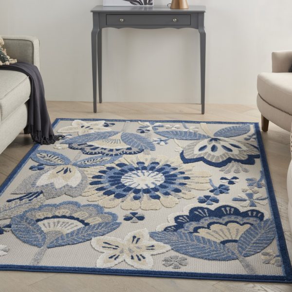 5?x 7' Blue and Gray Indoor Outdoor Area Rug - Image 3