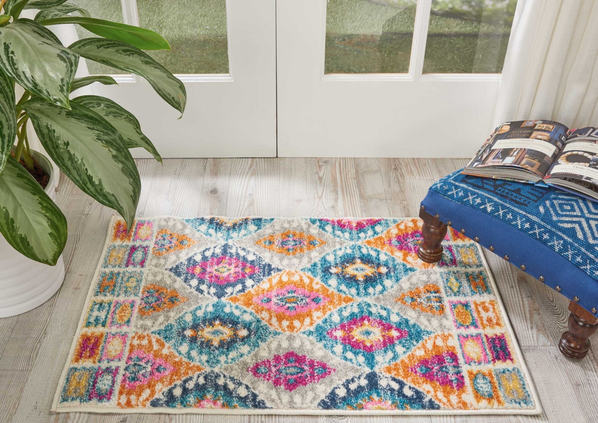 2?x 3?Multicolor Ogee Pattern Scatter Rug - Image 3