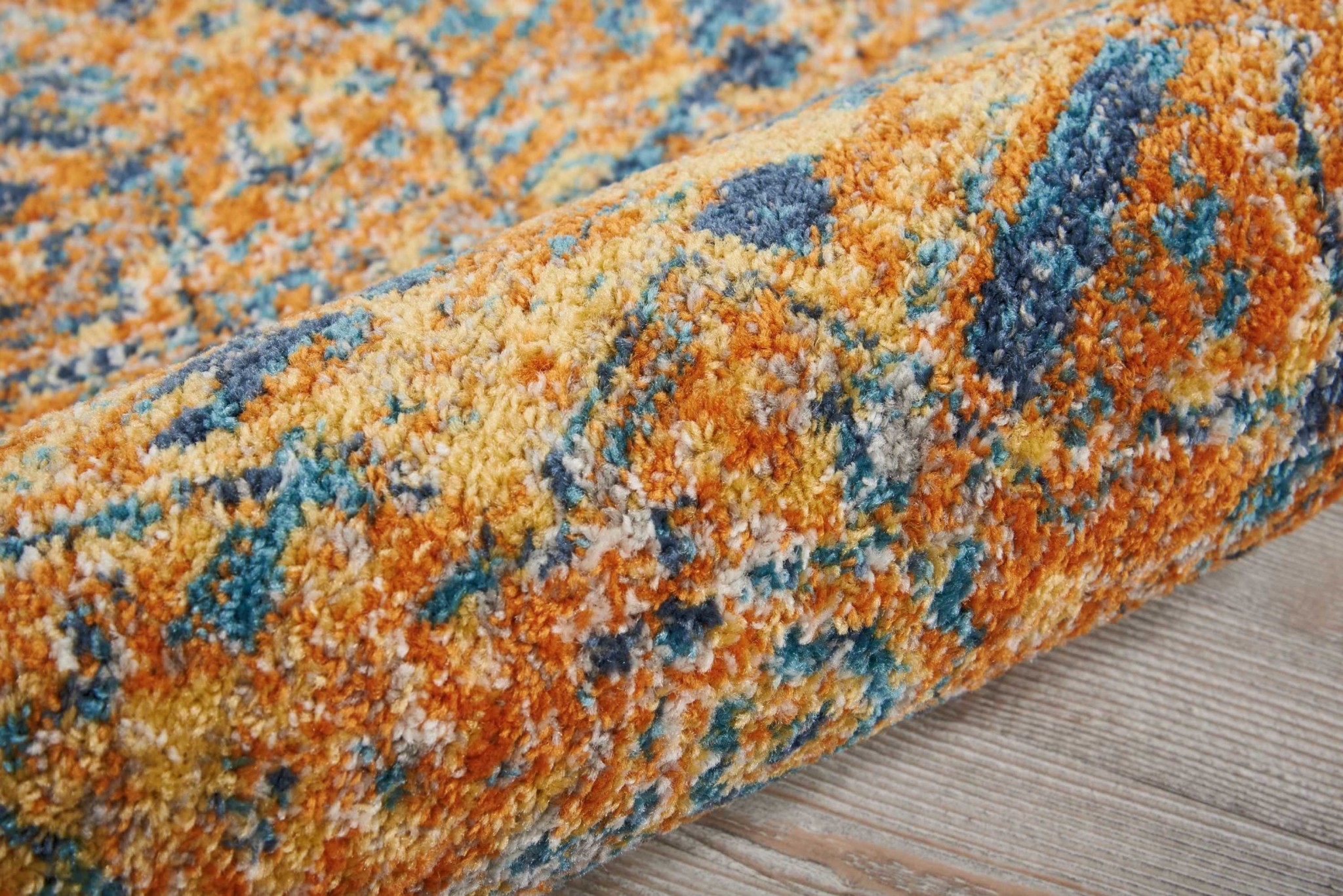 2?x 6?Gold and Blue Antique Runner Rug - Image 3