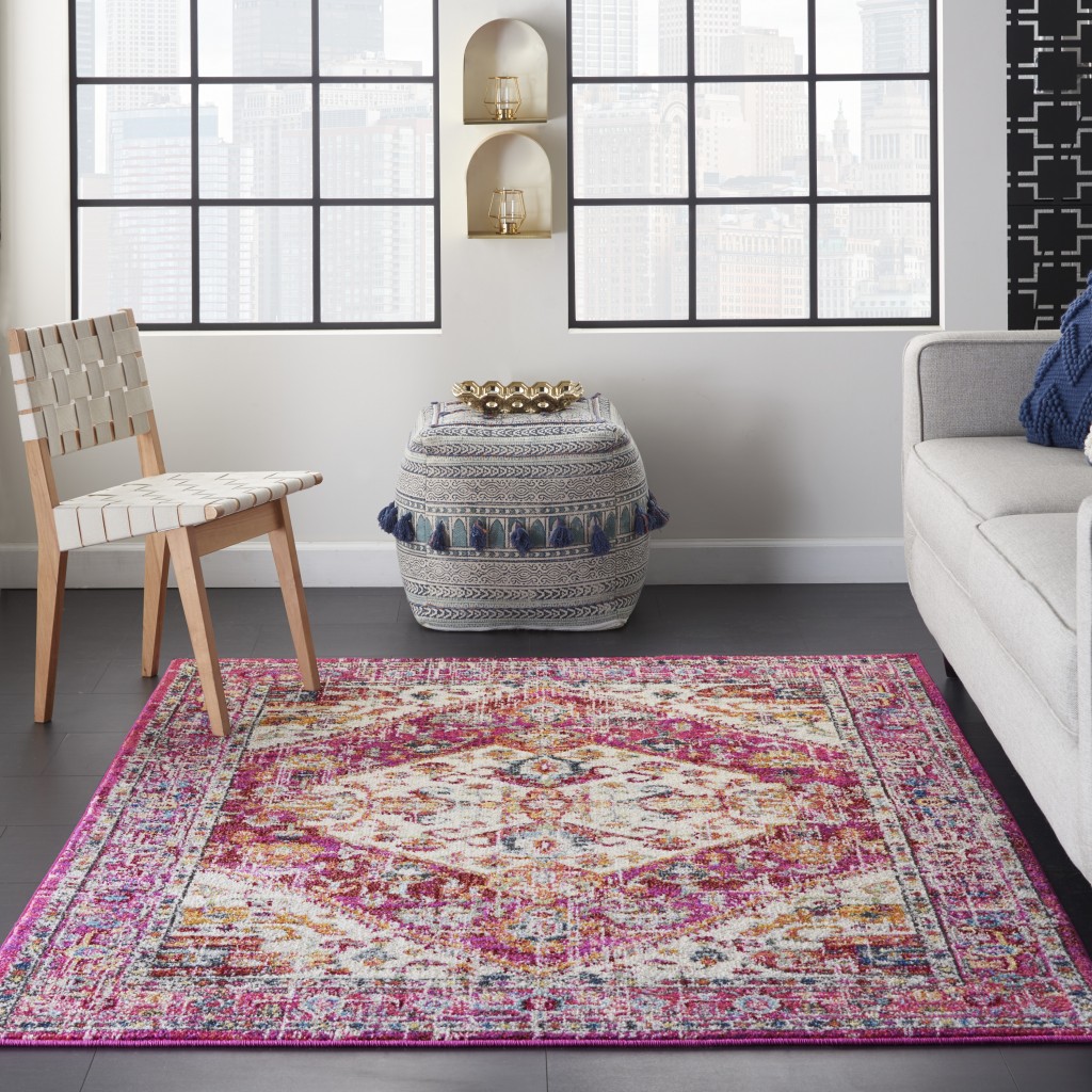 4?x 6?Ivory and Pink Oriental Area Rug - Image 4