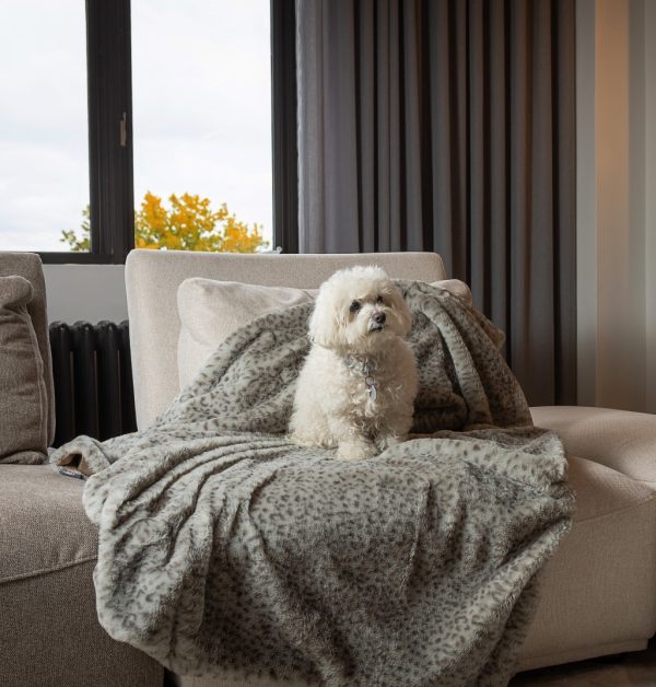 Premier Luxury Spotted Taupe and Brown Faux Fur Throw Blanket - Image 3