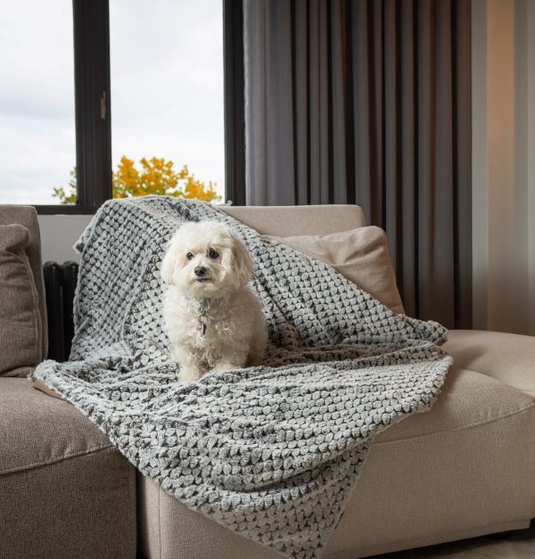 Premier Luxury Cocoa and White Faux Fur Throw Blanket - Image 3