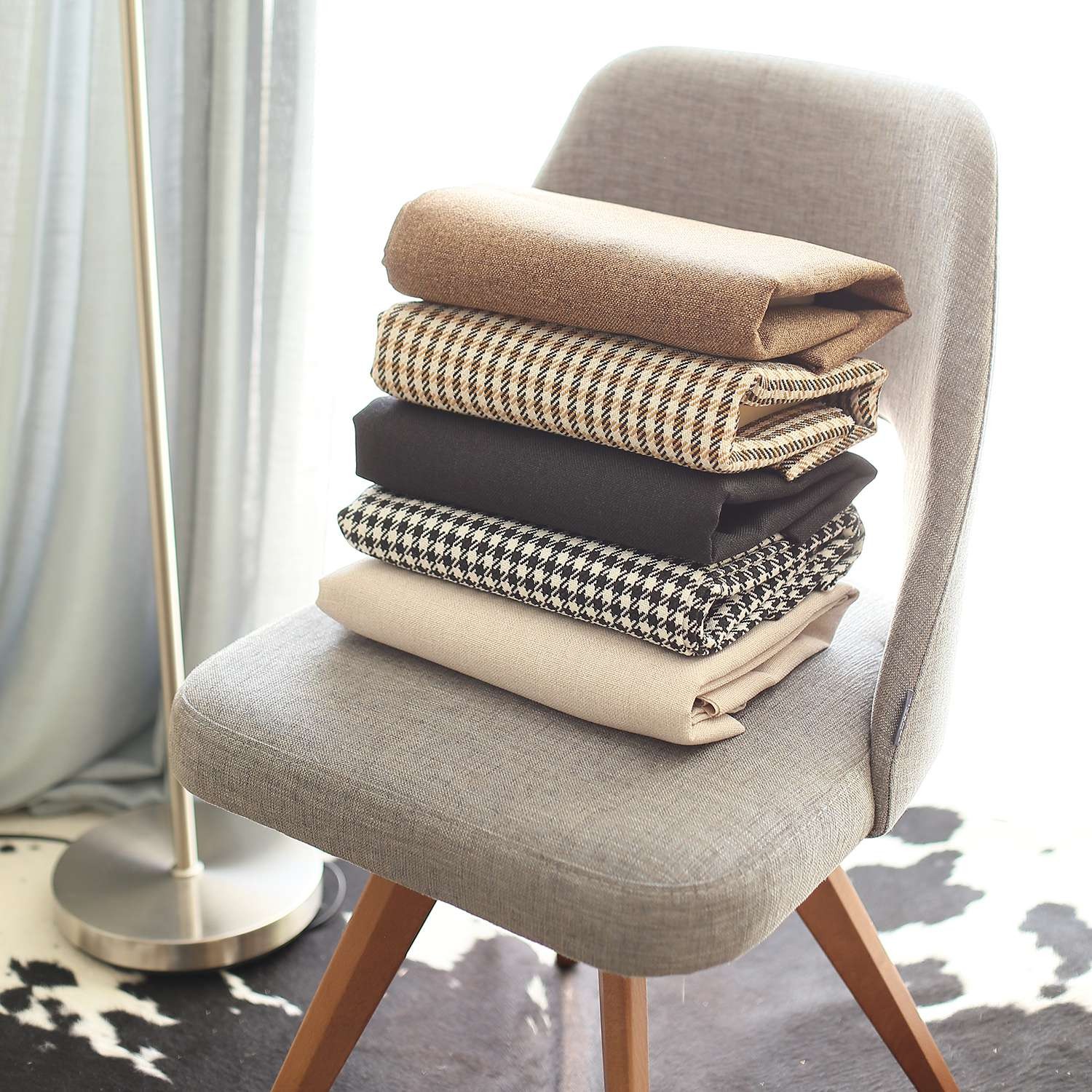 Set of 4 Tan Houndstooth Pillow Covers - Image 4