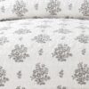 Full / Queen 4-Piece Reversible Grey White Cotton Quilt Set with Decorative Pillow and 2 Shams - Image 2