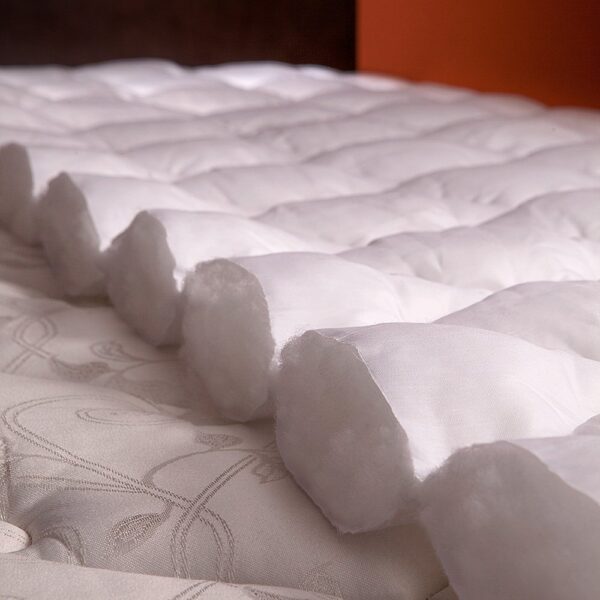 King size Extra Plush Mattress Pad - Hypo-allergenic - Image 3