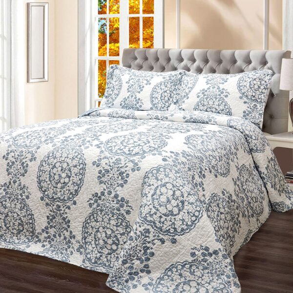 Full / Queen 3-Piece Reversible Cotton Quilt Set with White Blue Floral Medallion Pattern - Image 2