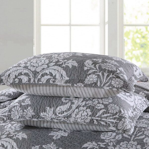 Queen 3-Piece Cotton Quilt Bedspread Set with Grey White Floral Pattern - Image 3