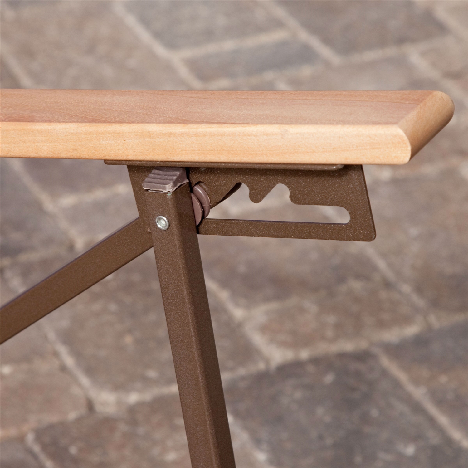 Outdoor Retro Beach Chair Chaise Lounge in Brown and Cream - Image 3