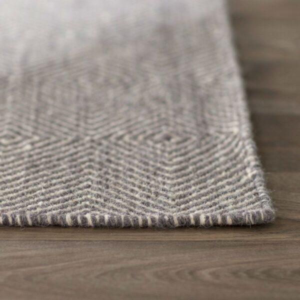Gray 5' x 8' Flat Woven Hand Made Wool/Cotton Gray Area Rug - Image 3