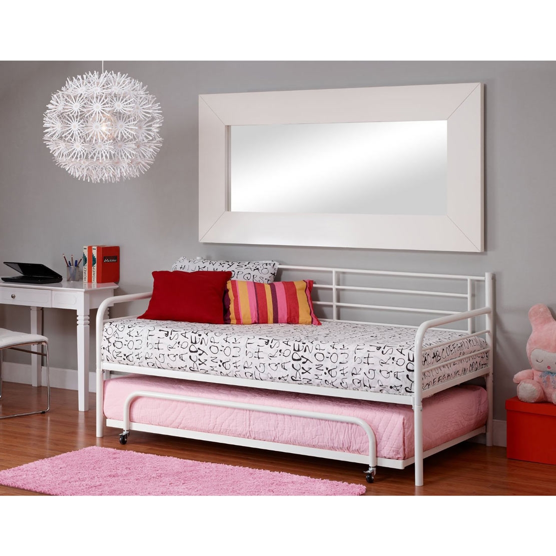 Twin size Roll Out Trundle Bed Frame in White Metal - Image 4