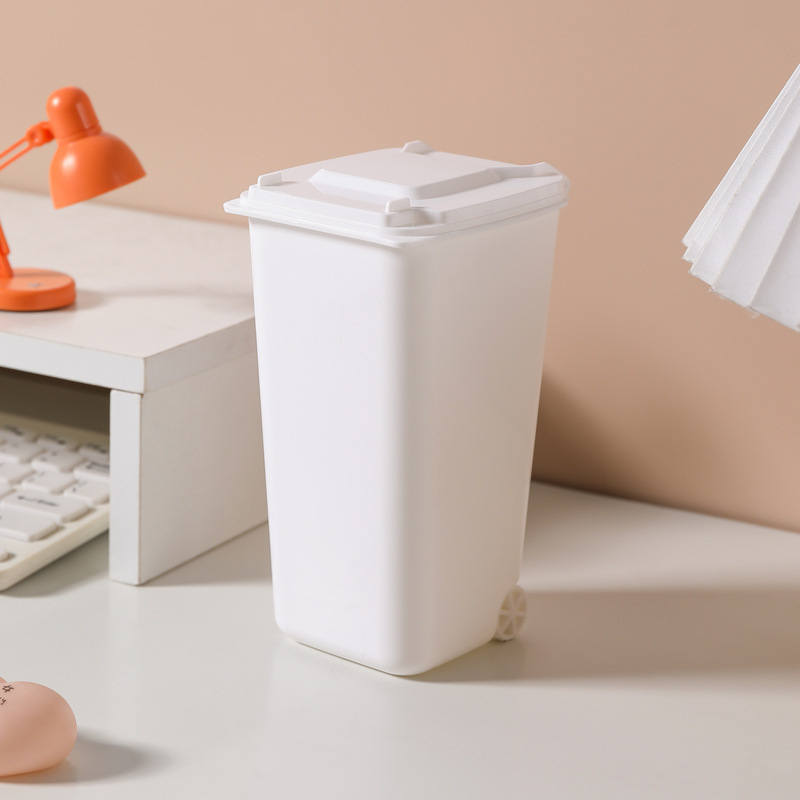 Desktop Small Trash Can Pen Holder Cute Cartoon - Image 2