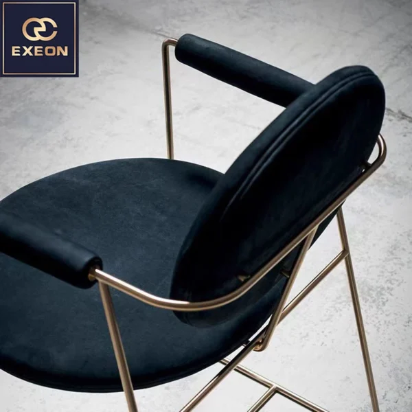 Italian Luxury Stainless Steel Dining Chair Modern Velvet Fabric Dining Chair Comfortable Back Metal Dining Chair - Image 2