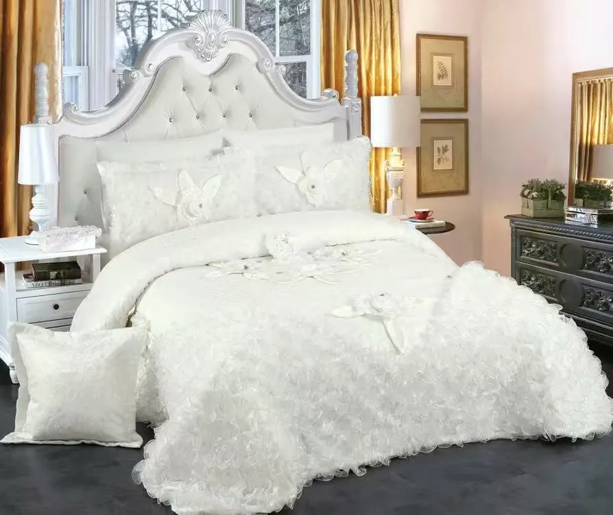 2023 new hot selling home textile bedding products super soft Wedding 4 piece set for  home - style lace