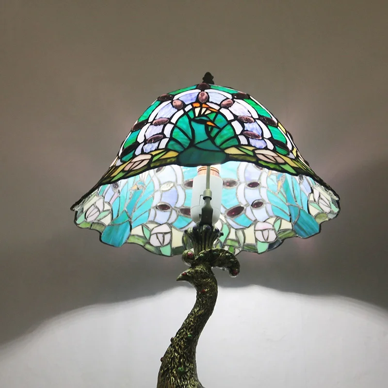 LongHuiJing TiffanyStyle Jeweled Harlequin Peacock Stained Glass Accent Lamp Blue NEW - Image 5