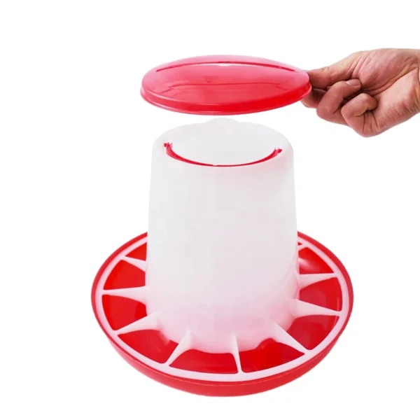 Mini poultry feeders and drinkers chicken water 1.5L quail drinking fountain for sale - Image 3